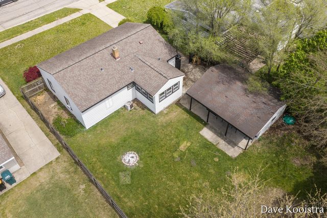 1704 Kentfield Street SW, Wyoming, MI 49519