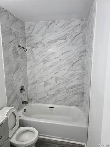 3016 Oklahoma Avenue, Flint, MI 48506