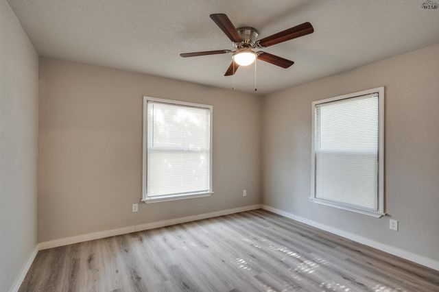 3314 SHERWOOD LANE, Wichita Falls, TX 76308