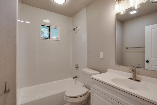 3314 SHERWOOD LANE, Wichita Falls, TX 76308