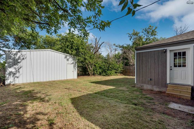 3314 SHERWOOD LANE, Wichita Falls, TX 76308
