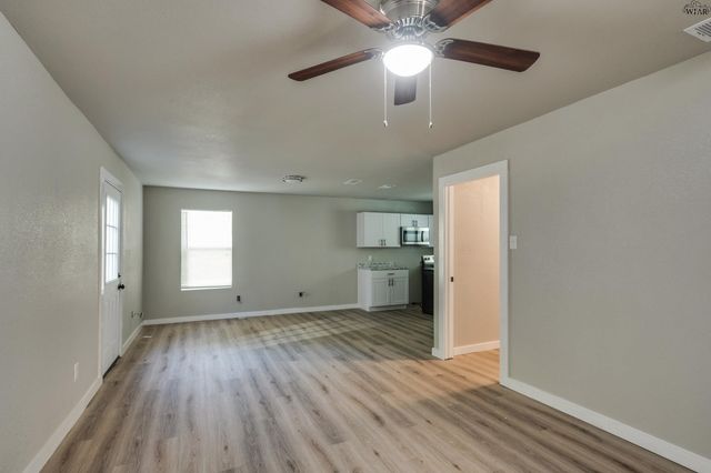 3314 SHERWOOD LANE, Wichita Falls, TX 76308