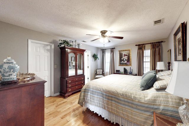 11 Woodlawn Court, North Augusta, SC 29841