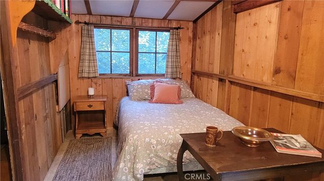 23821 Inspiration, Crestline, CA 92325
