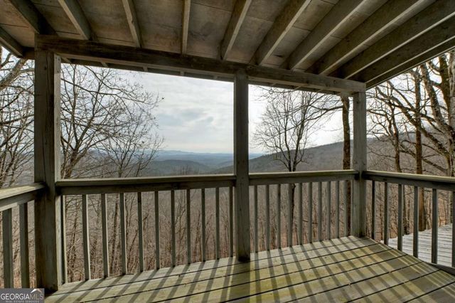 1186 Walnut Ridge, Ellijay, GA 30536