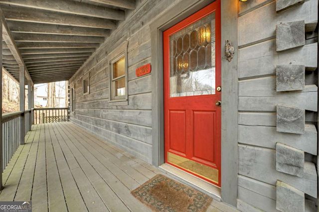 1186 Walnut Ridge, Ellijay, GA 30536