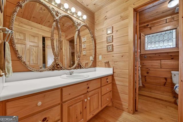 1186 Walnut Ridge, Ellijay, GA 30536