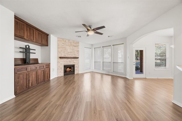 7 Balboa Road, Montgomery, TX 77356