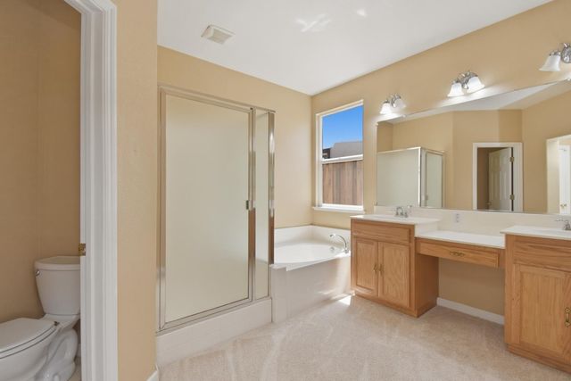 2093 Golden Gate Dr, Tracy, CA 95377