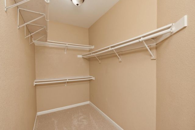 2093 Golden Gate Dr, Tracy, CA 95377