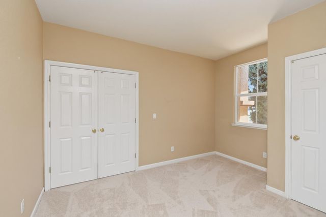 2093 Golden Gate Dr, Tracy, CA 95377