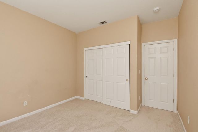 2093 Golden Gate Dr, Tracy, CA 95377
