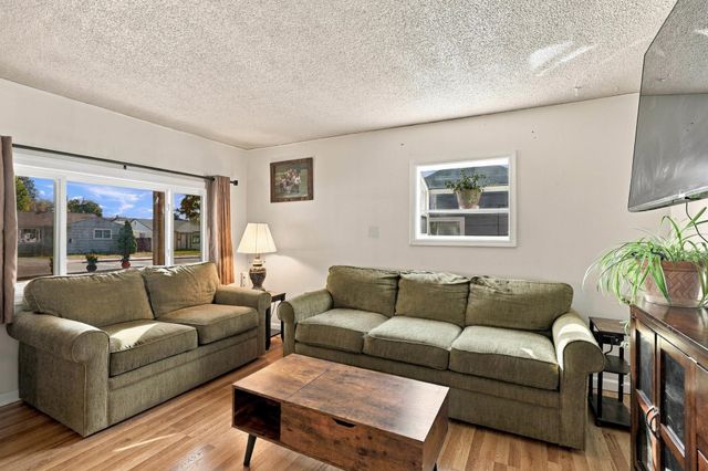 5719 N Loma Dr, Spokane, WA 99205