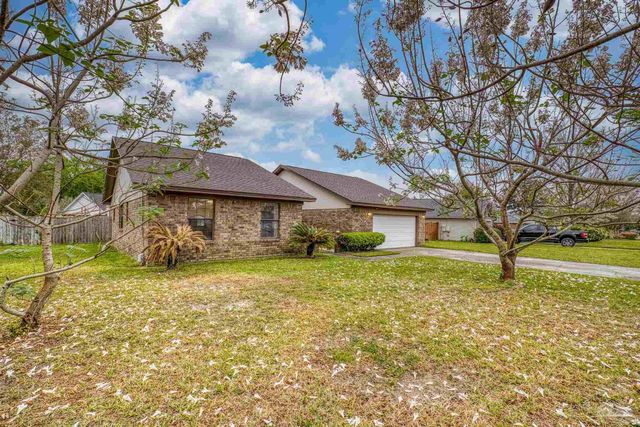 3510 Lemmington Rd, Pensacola, FL 32504