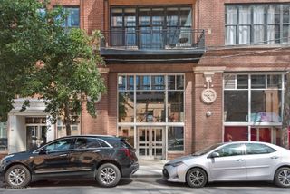 215 N Aberdeen Street 302B, Chicago, IL 60607