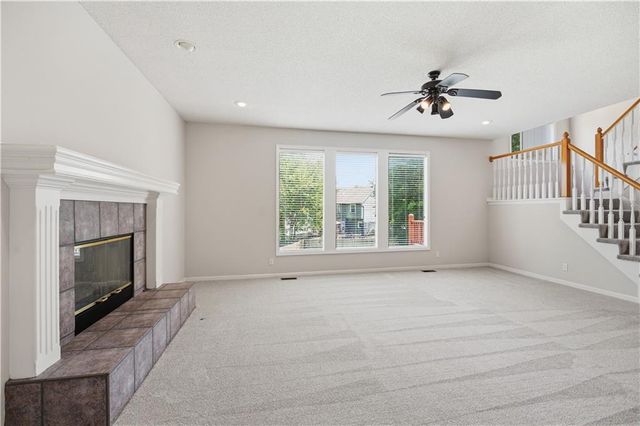 8006 W 122 Terrace, Overland Park, KS 66213