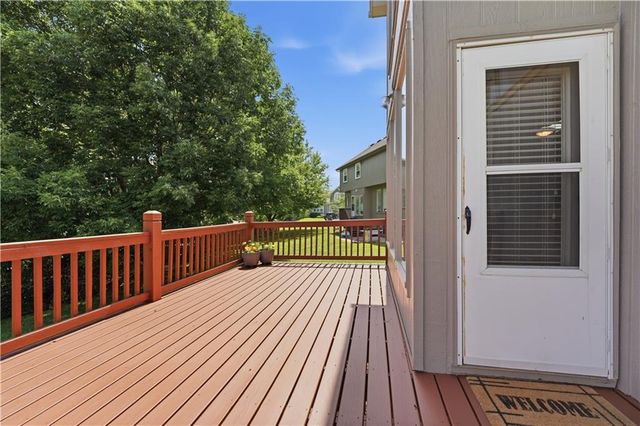8006 W 122 Terrace, Overland Park, KS 66213