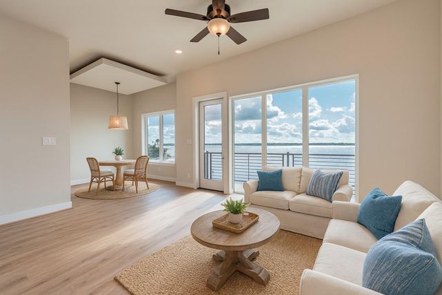 4403 Davis Lane, Seabrook, TX 77586