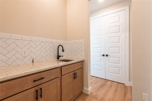 4403 Davis Lane, Seabrook, TX 77586