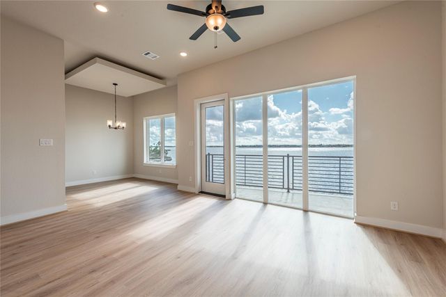 4403 Davis Lane, Seabrook, TX 77586