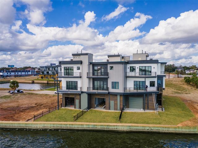 4403 Davis Lane, Seabrook, TX 77586