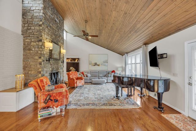 430 Valleybrook Road, Hixson, TN 37343