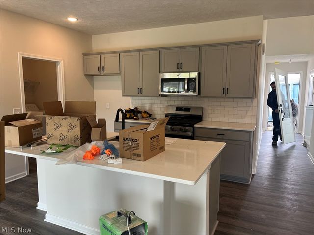 3531 Alder Avenue, Green, OH 44685