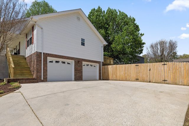 1453 Oldaker View Lane, Hixson, TN 37343