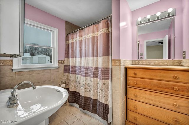 4085 Herner County Line Road, Southington, OH 44470