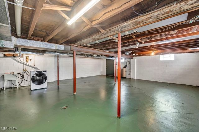 4085 Herner County Line Road, Southington, OH 44470