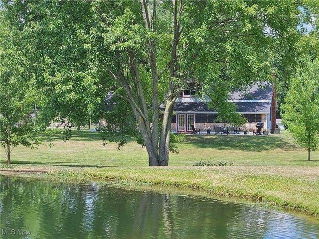 4085 Herner County Line Road, Southington, OH 44470