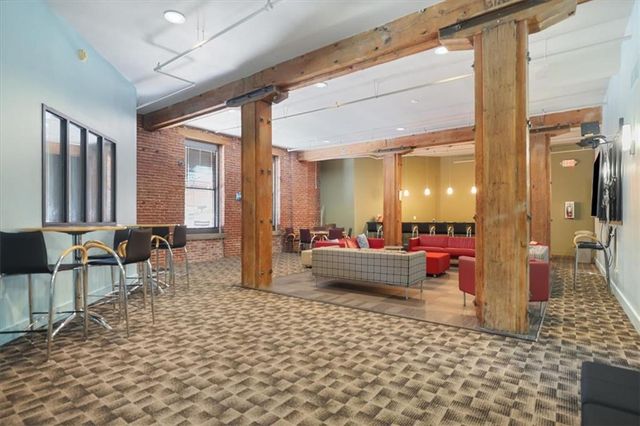 200 MAIN Street 510, Kansas City, MO 64105