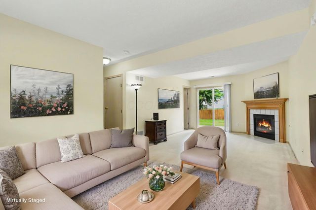 7872 Fairfax Loop Drive, Blacklick, OH 43004