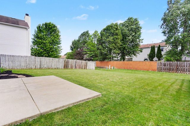 7872 Fairfax Loop Drive, Blacklick, OH 43004