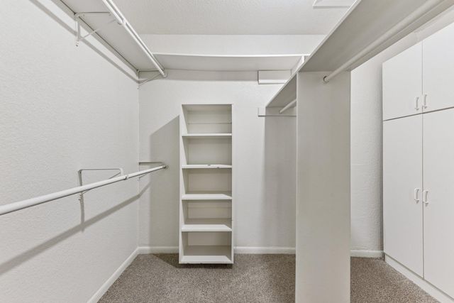 503 Hackberry ST, Lockhart, TX 78644