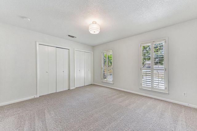 503 Hackberry ST, Lockhart, TX 78644