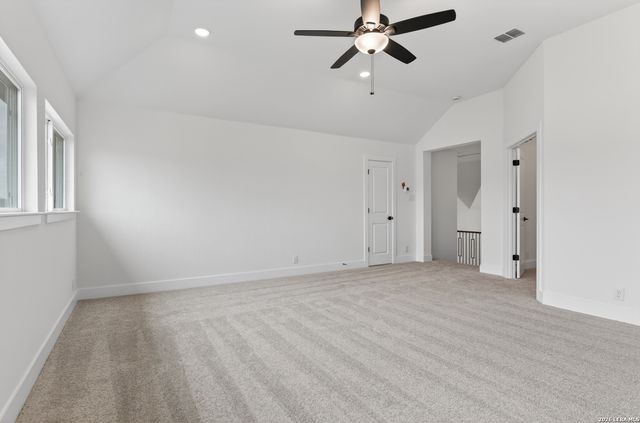 127 Megan's Point, Castroville, TX 78009