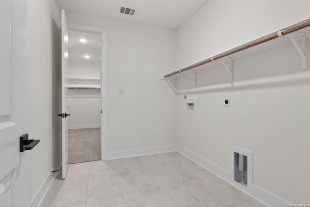 127 Megan's Point, Castroville, TX 78009