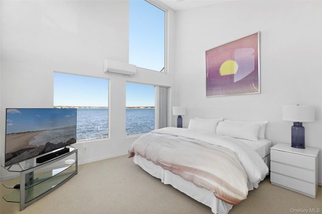 32 Dune, Westhampton Beach, NY 11978