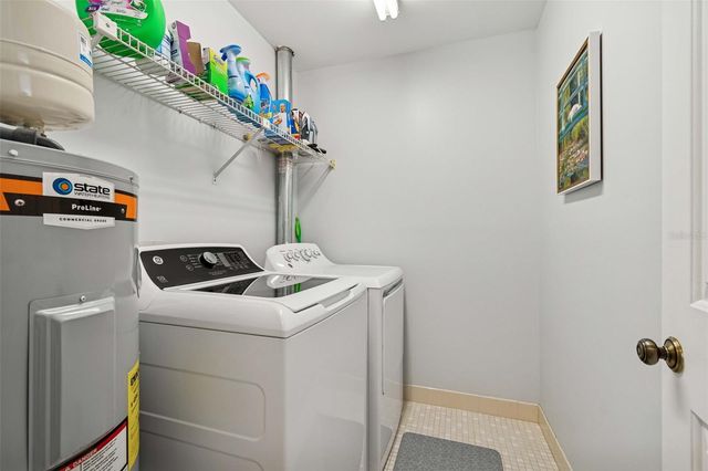 2417 W JETTON AVENUE, Tampa, FL 33629