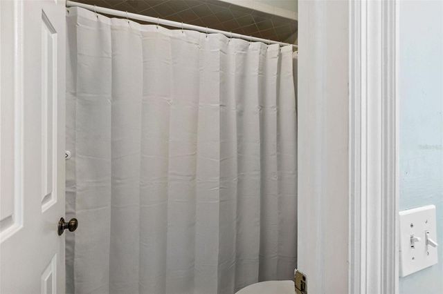 2417 W JETTON AVENUE, Tampa, FL 33629