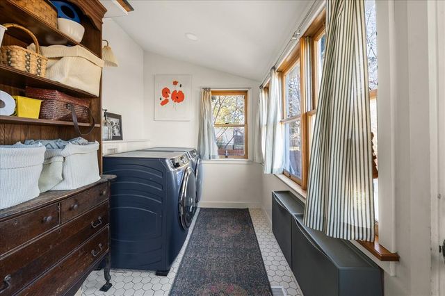 624 E Mansur Avenue, Guthrie, OK 73044