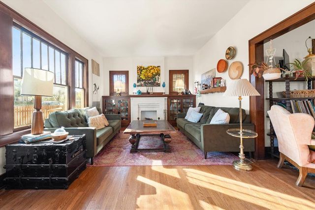 624 E Mansur Avenue, Guthrie, OK 73044