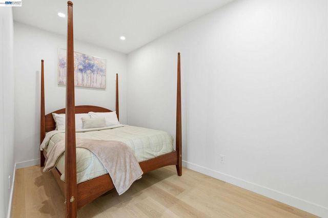 5605 E 16Th St, Oakland, CA 94621