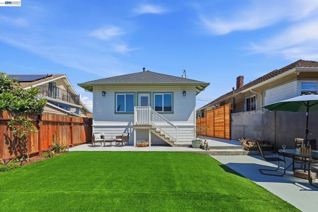 5605 E 16Th St, Oakland, CA 94621