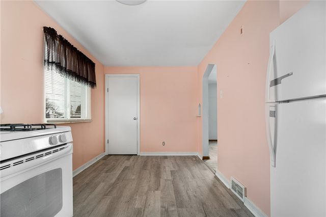 217 Mifflin St, Whitaker, PA 15120