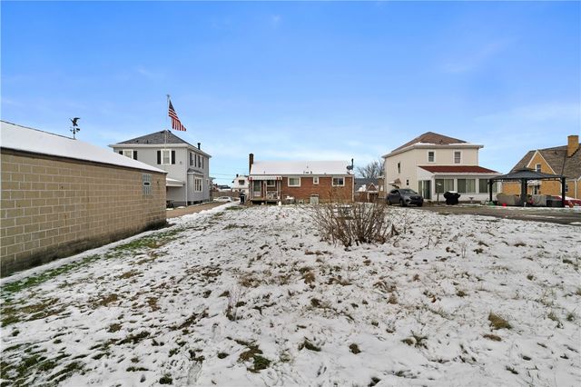 217 Mifflin St, Whitaker, PA 15120