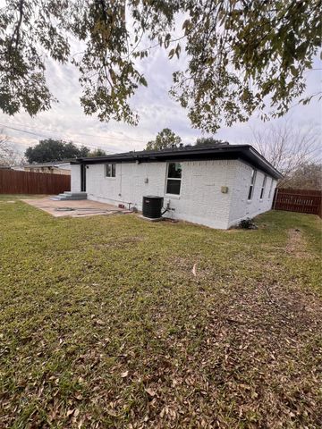 1332 Rosemont Street, Mesquite, TX 75149