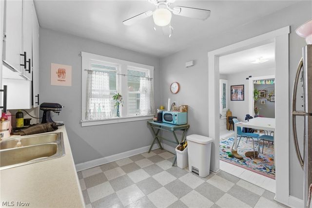 2161 Carabel Avenue, Lakewood, OH 44107
