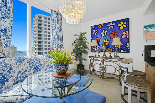 901 Brickell Key Blvd 2408, Miami, FL 33131